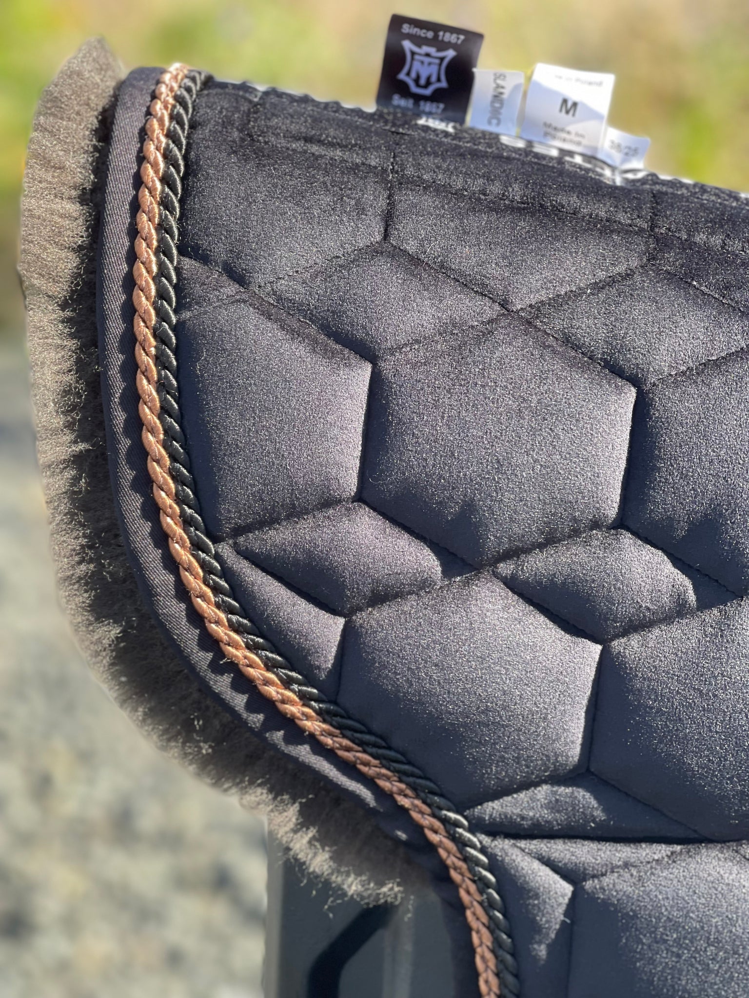 Mattes sadelformet underlag