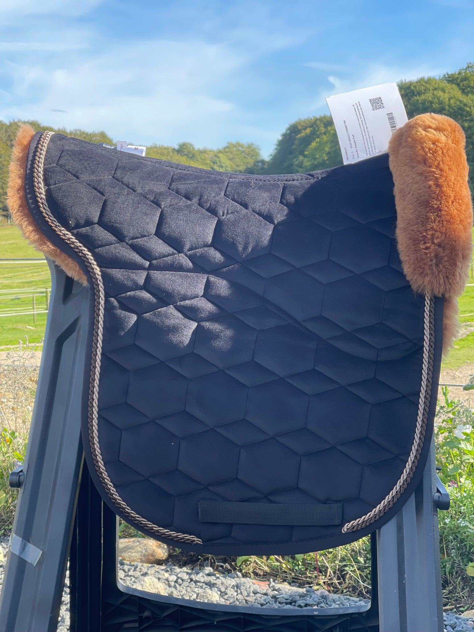 Mattes sadelformet underlag