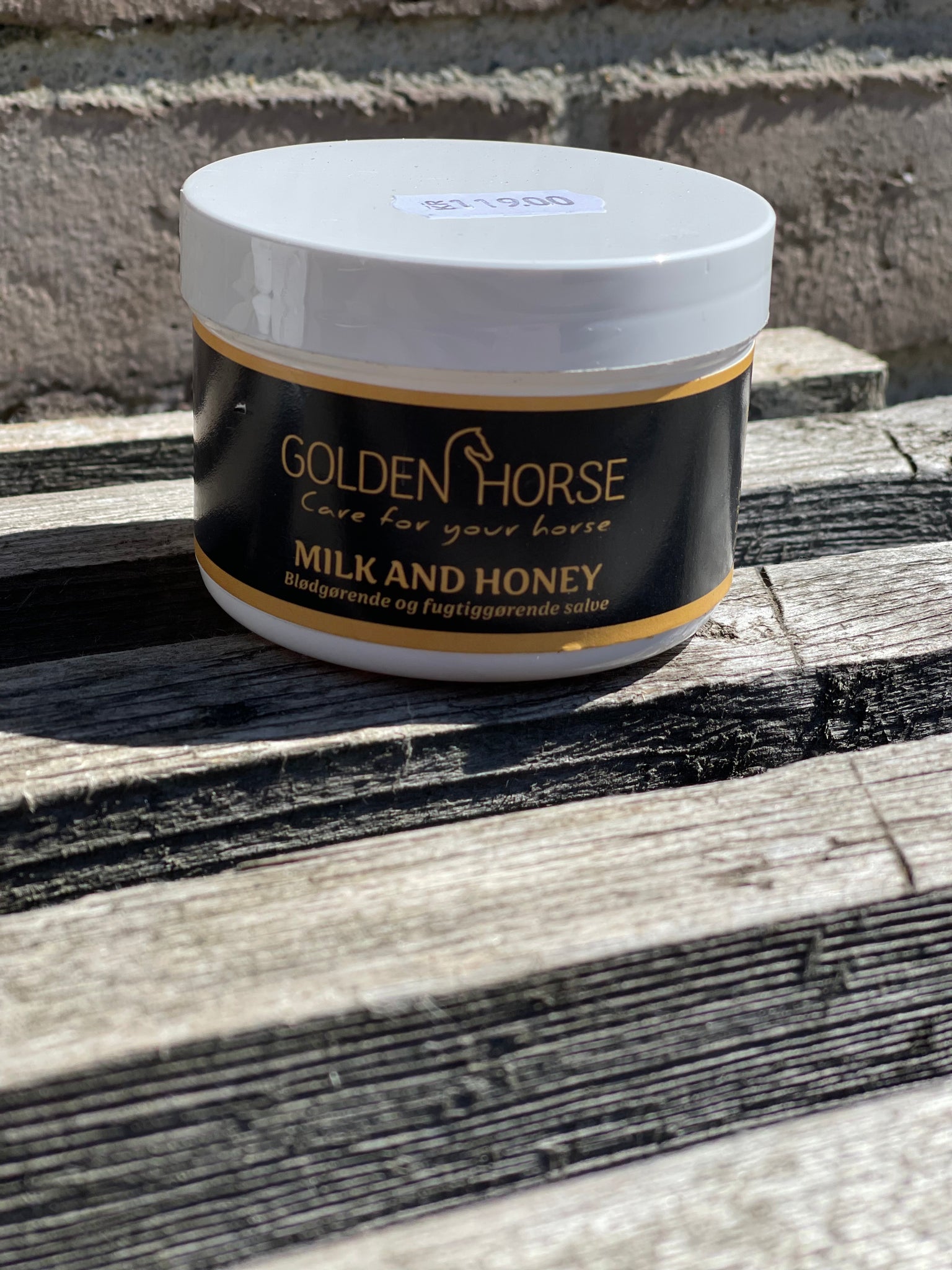 Golden Horse Milk And Honey